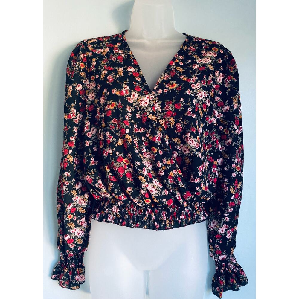 Ultra Flirt Top Junior's Medium